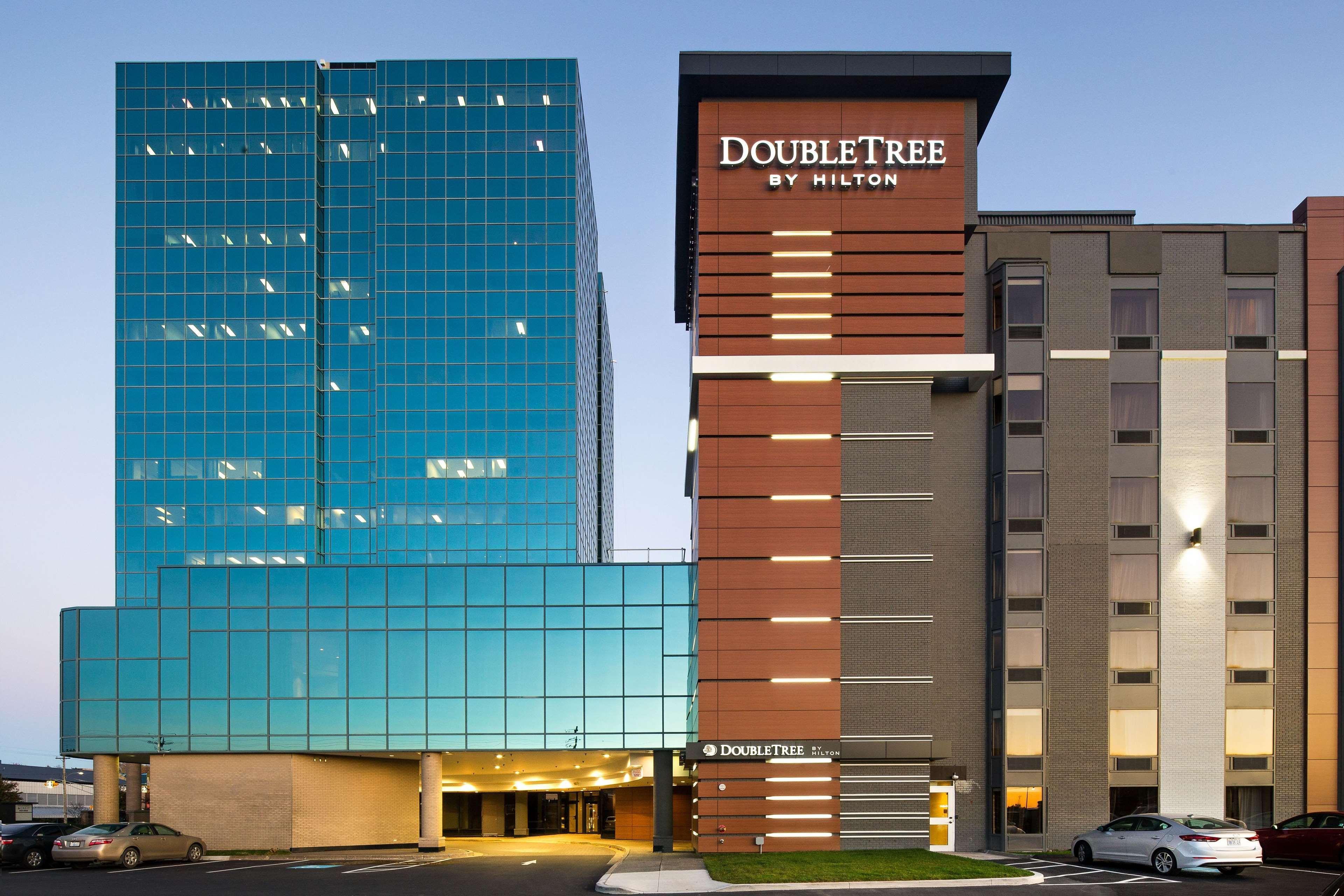Doubletree By Hilton Halifax Dartmouth Hotel Екстериор снимка